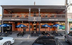 Terminus Hotel Yarrawonga